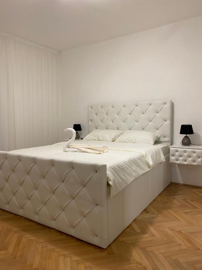 Apartman Oaza Nikšić Exteriör bild